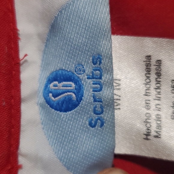 Scrub top - Picture 3 of 4